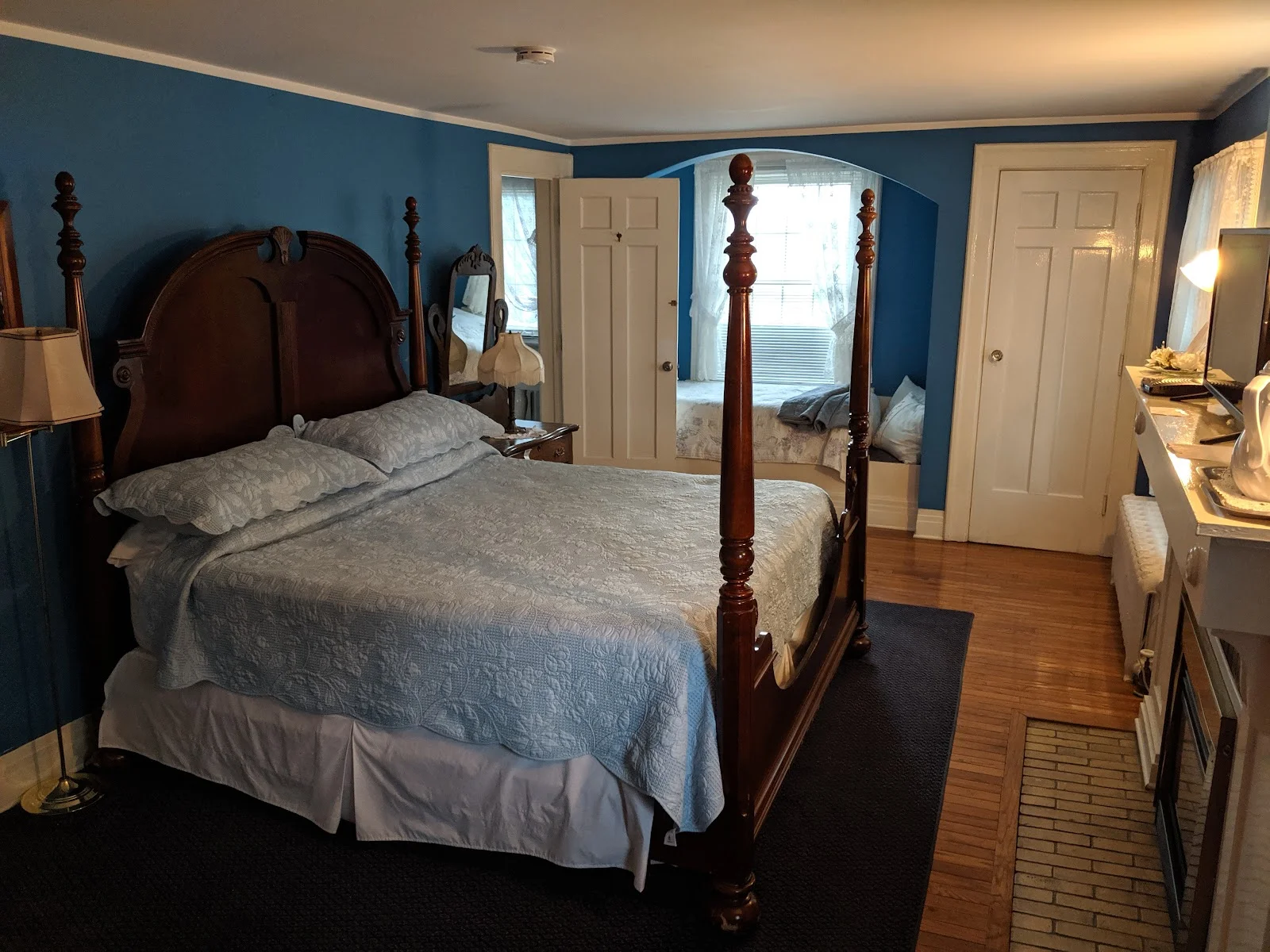 Chestnut Inn